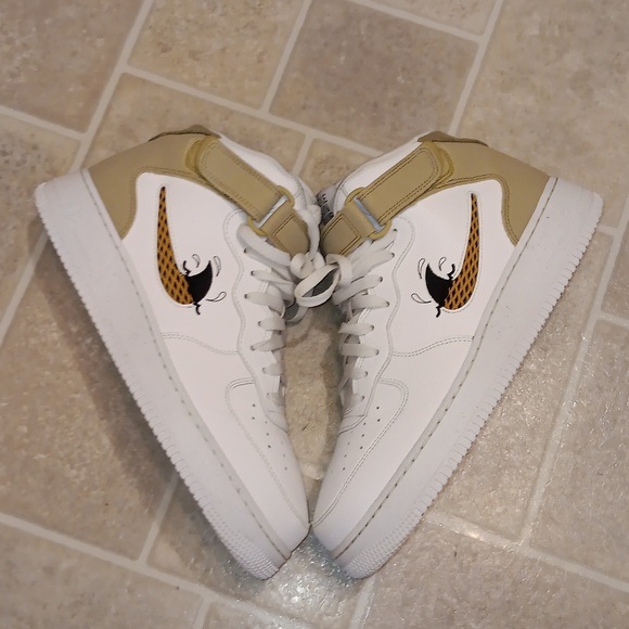 Nike Air Force 1 Sun Club Edition..White/Tan Colorway. Sz 11 Mens - Picture 2 of 10